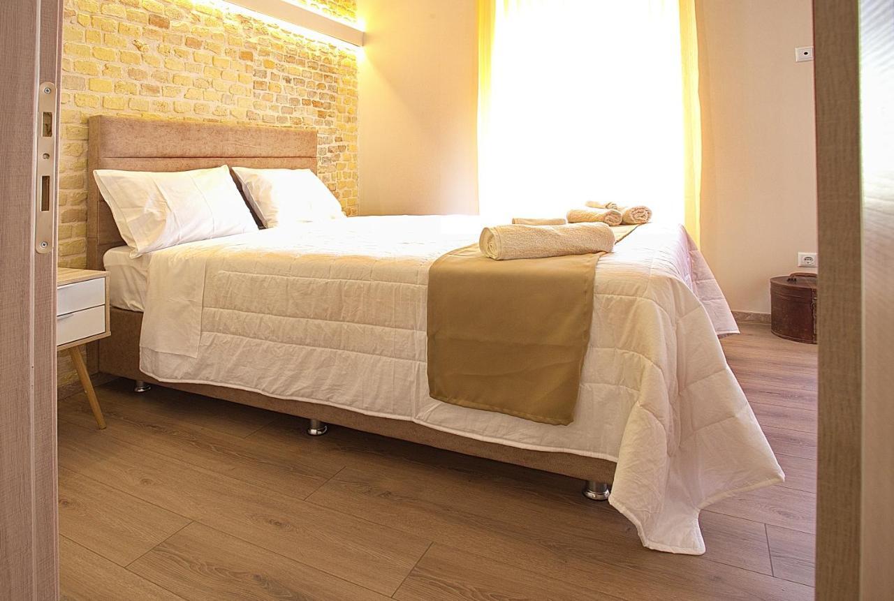 Corfu  Liston Inn Suites מראה חיצוני תמונה